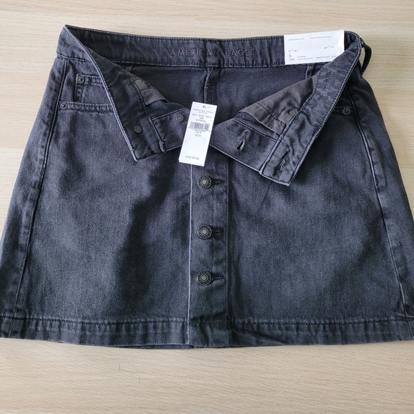 AE Black Denim Skirt - Picture 3 of 6